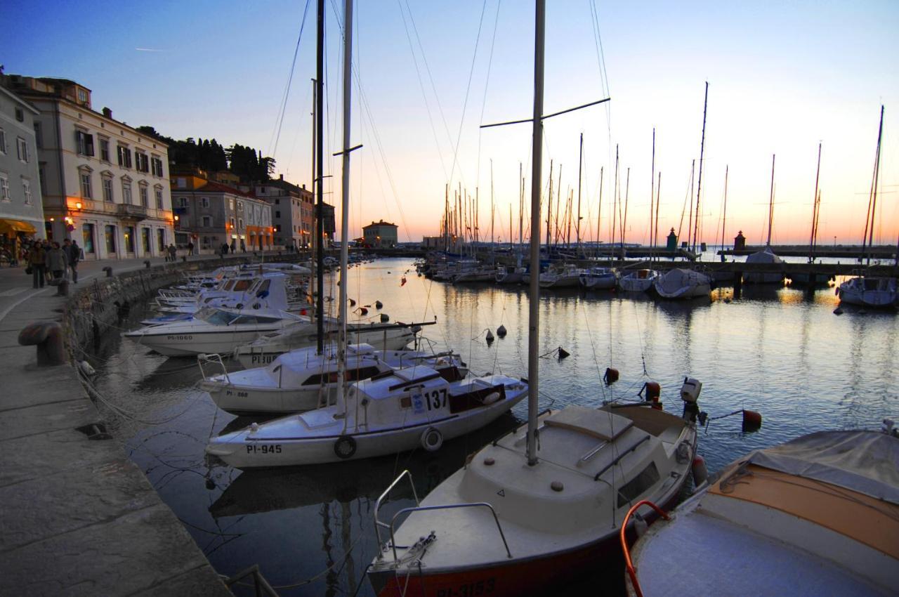 Old Town Rooms Piran Exterior photo